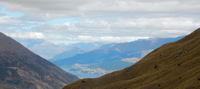 En gletsjertur og mødet med det lokale politi